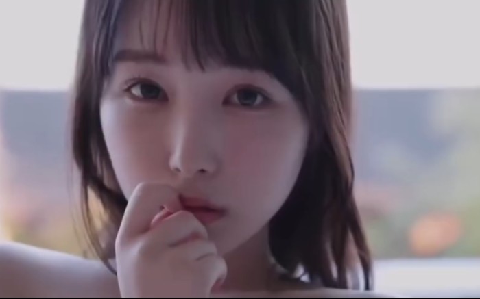 It's hard not to love the feeling of perfume and pure first love.