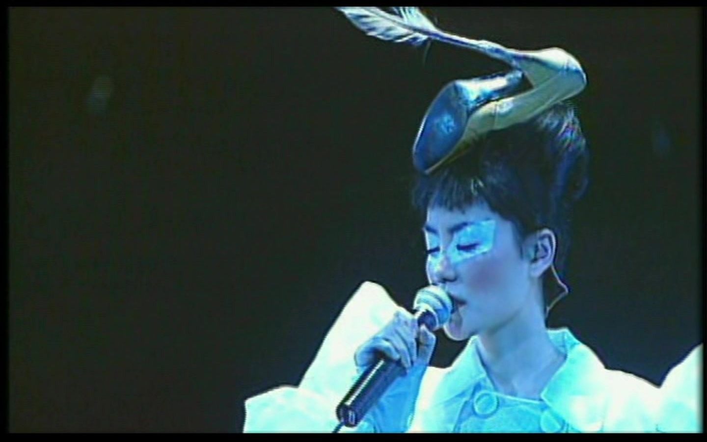 王菲 1994 最精彩的演唱会 香港版【高清修复】_哔哩哔哩_bilibili