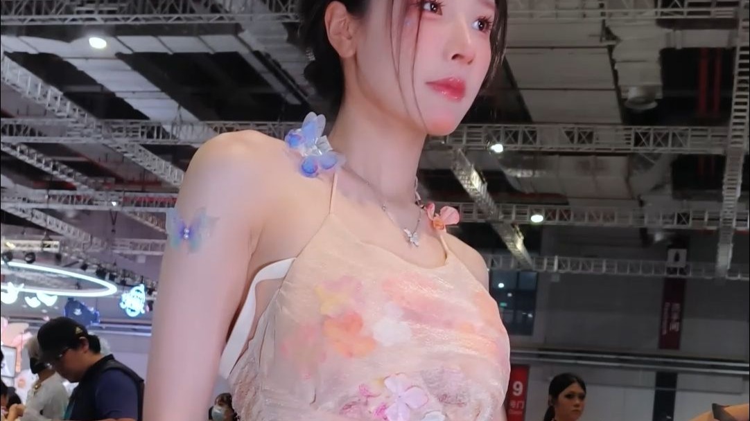 I finally met your white moonlight at the Shanghai CPSP.