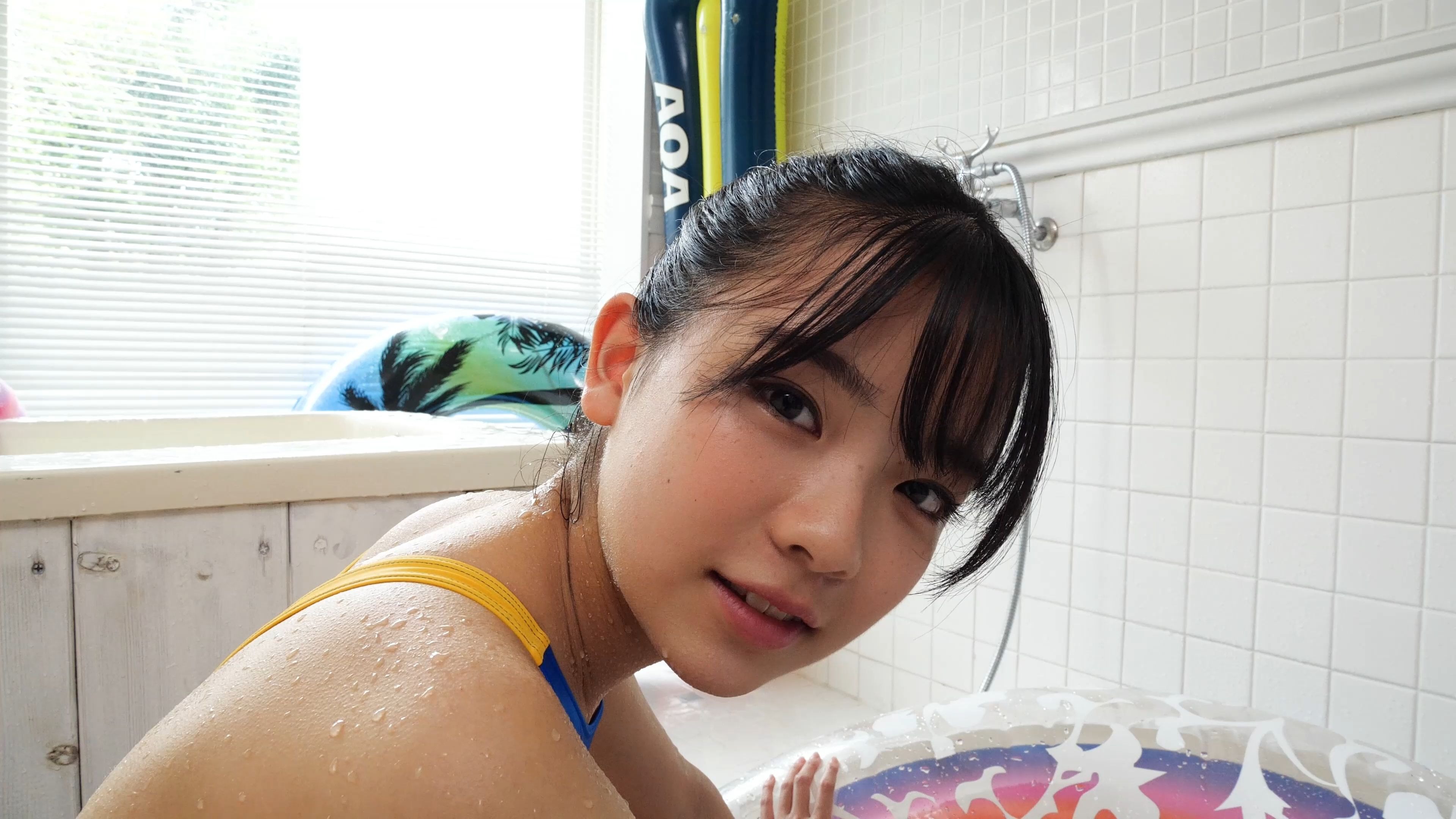 Imaizumi Mayo Swimming with Beautiful Shoulders [4K quality].