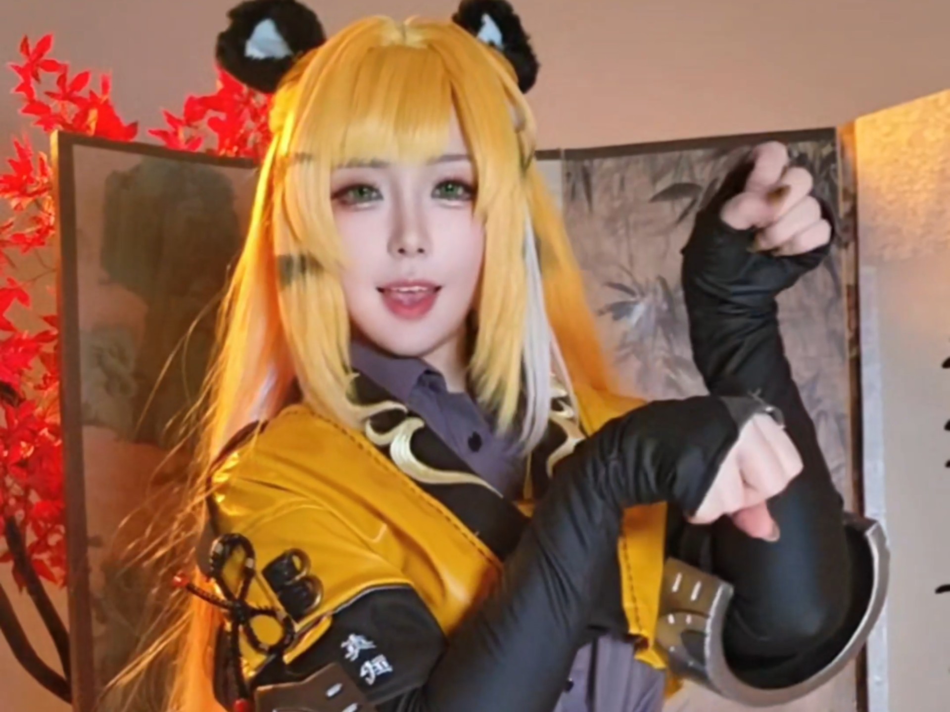 Serine / Fufu Cosplay / What to Say When You Meet the Senior Sister