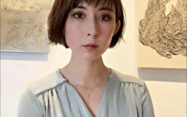 最有潜力的艺术家kelly wang 王佳怡