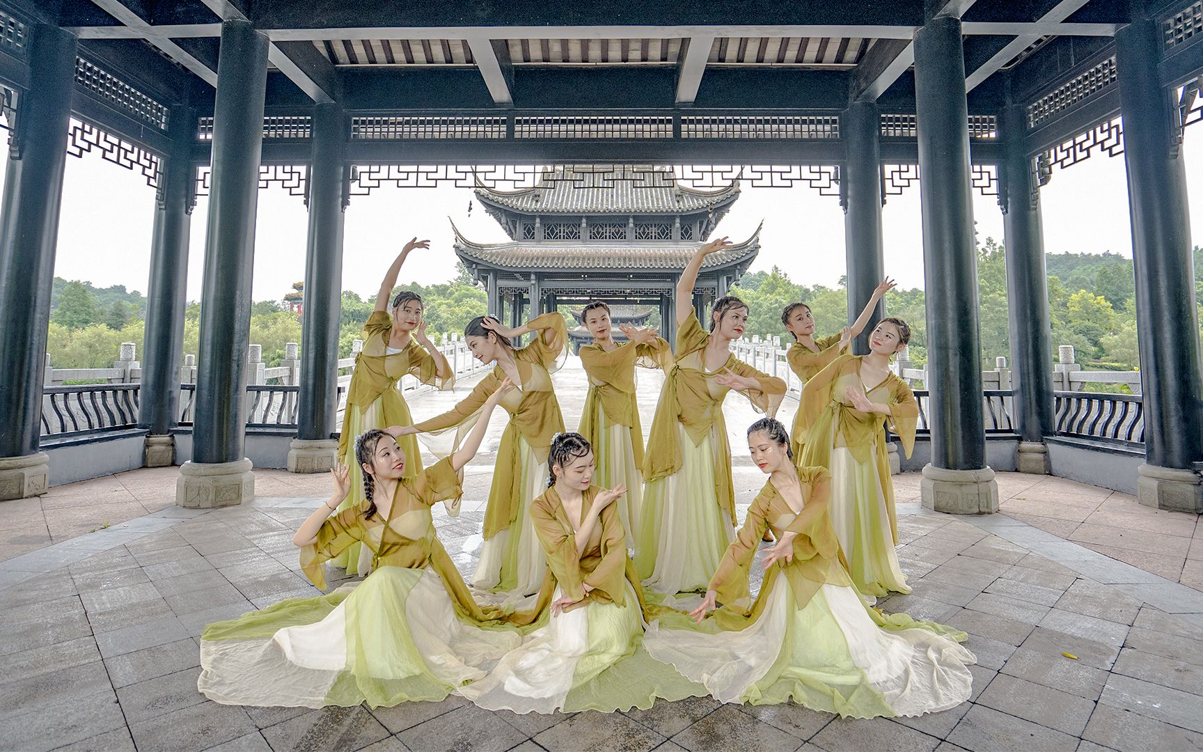古典舞《广寒谣》0基础简单舞蹈-【单色舞蹈】(重庆)中国舞教练班零基础3个月展示