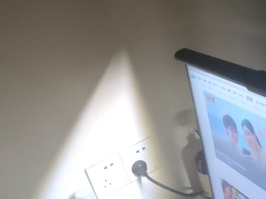 第一次买屏幕挂灯的感受