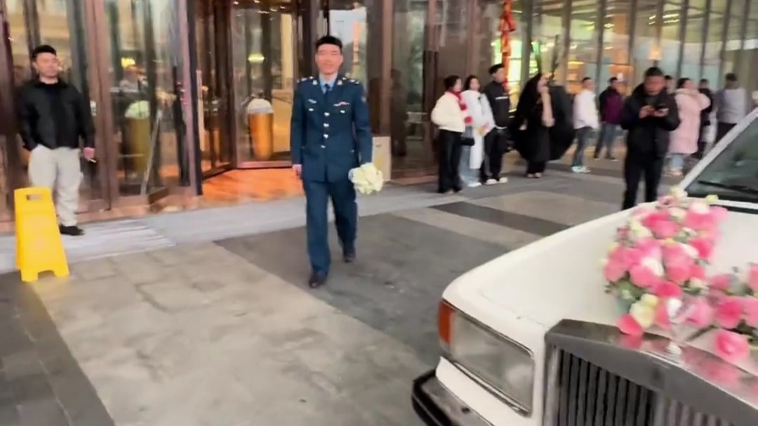 此段视屏希望能成为两位新人这一生最美好的回忆