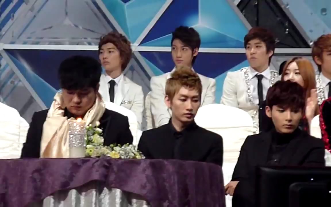 SJ reaction fx匹诺曹20111229SBS歌谣大战