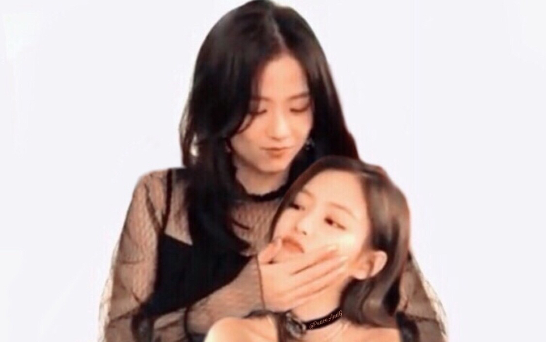 【jensoo】你是所有人的jennie 但只是我一个人的jendeuk