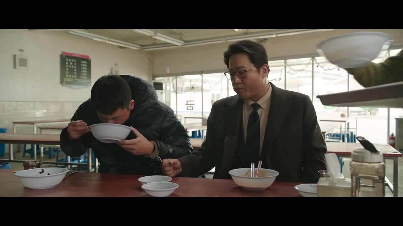 【铁雨】韩国人：给这位朝鲜兄弟来一。。。三碗面加一碗馄饨