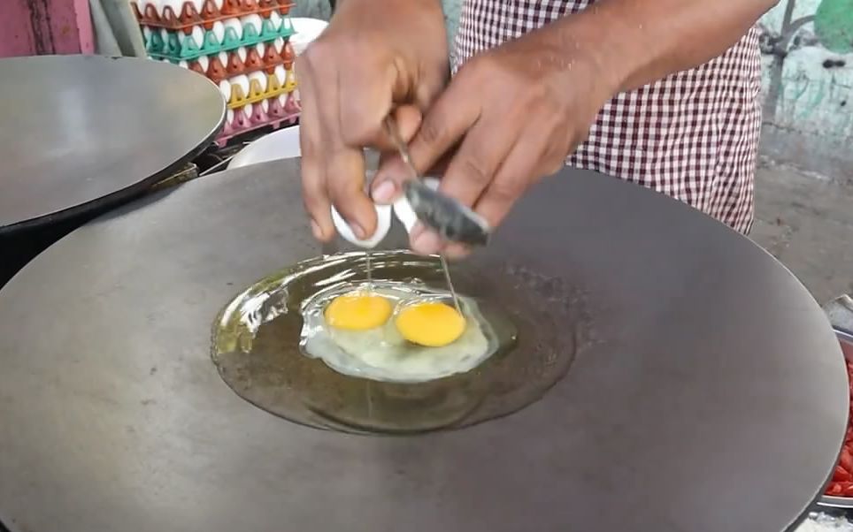 你永远不知道印度的鸡蛋到哪一步才可以吃了。