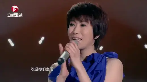 李翊君火力全开，演唱《风中的承诺》