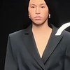 张庭15岁女儿，天生模特脸