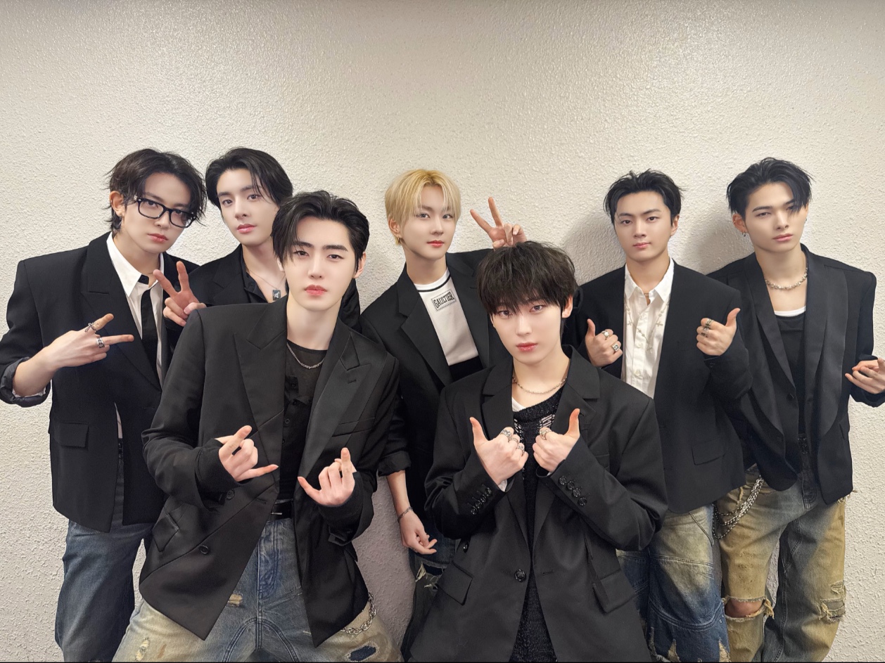 ENHYPEN 2025 BEAT AX VOL6 舞台