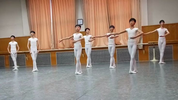 附中 男班芭蕾课堂 公开课