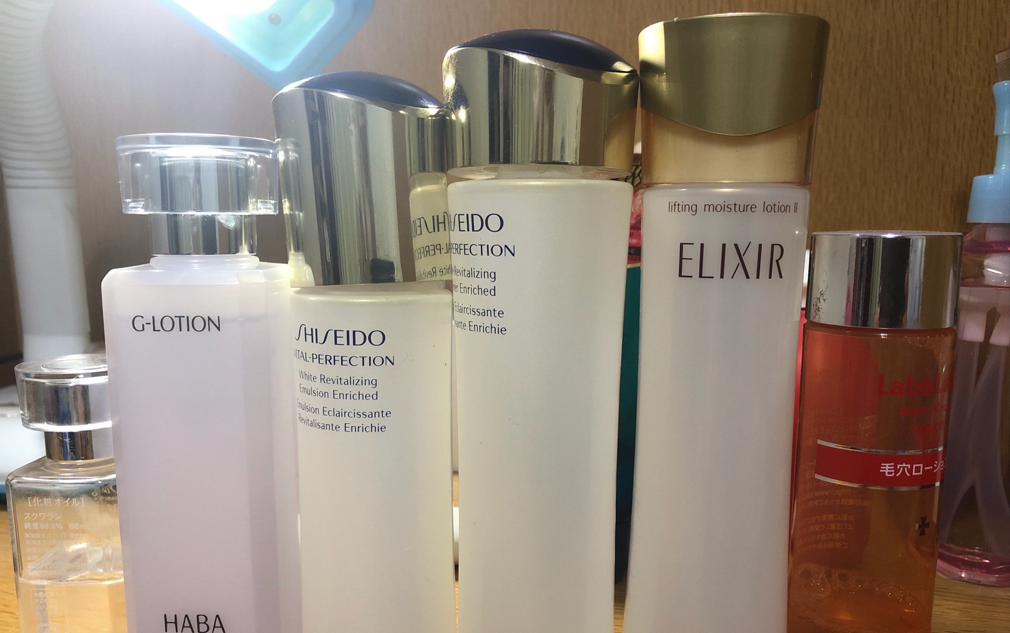 去日本买什么护肤品 省小钱花大钱才对 种草拔草之三水乳 城野医生 Elixir怡丽丝尔都是浪费钱 Haba 资生堂值得一试 哔哩哔哩