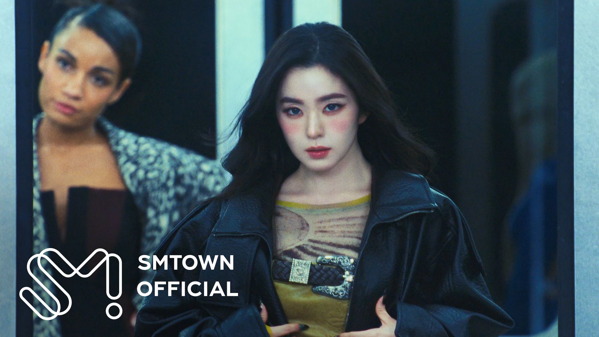 IRENE《Biggest Fan》MV