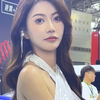 2023上海车展 车模小十七李诗琪真是人间尤物