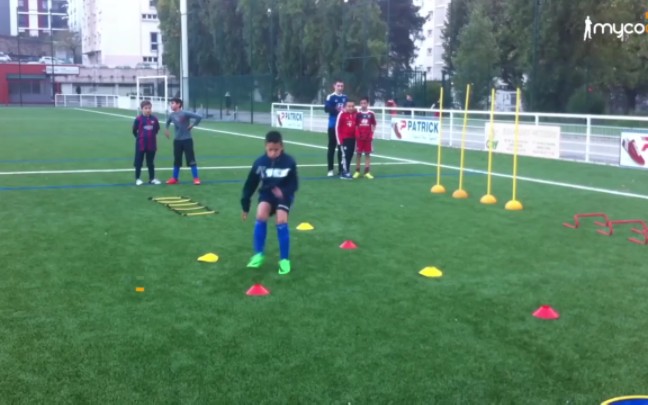 法国足球青训的灵敏协调性训练