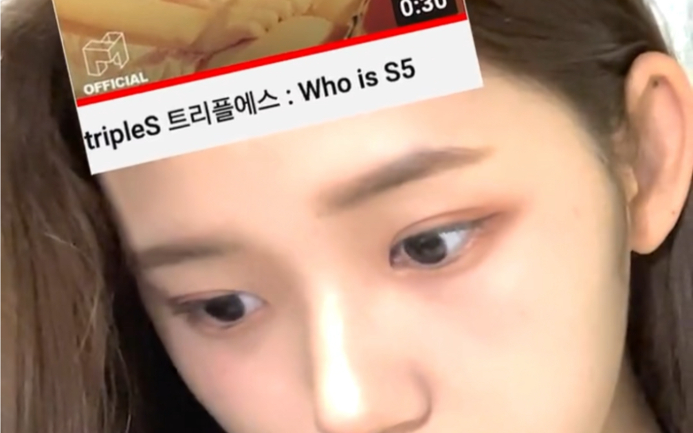 【自制中字】【选秀认识的姐姐竟然是我新队友？？？】南韩首个盲盒系女团开箱reaction