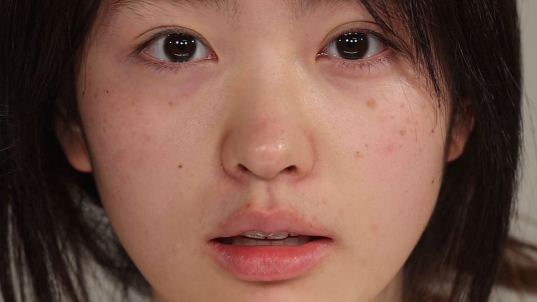 哪一个我，入你的眼？