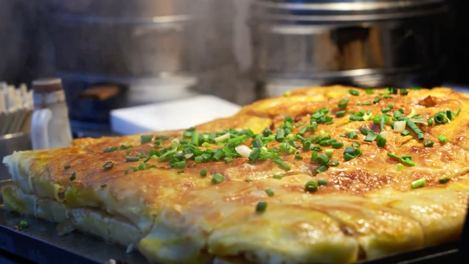 【空镜素材】武汉三鲜豆皮