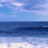 f132 蓝色海洋海水白色海浪浪花蓝天白云壮美大自然景色动态视频素材