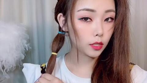 同款发型教程视频 6f681c7492a8ffb416439159d8abee9e0305fa9e.jpg@480w_270h_1c