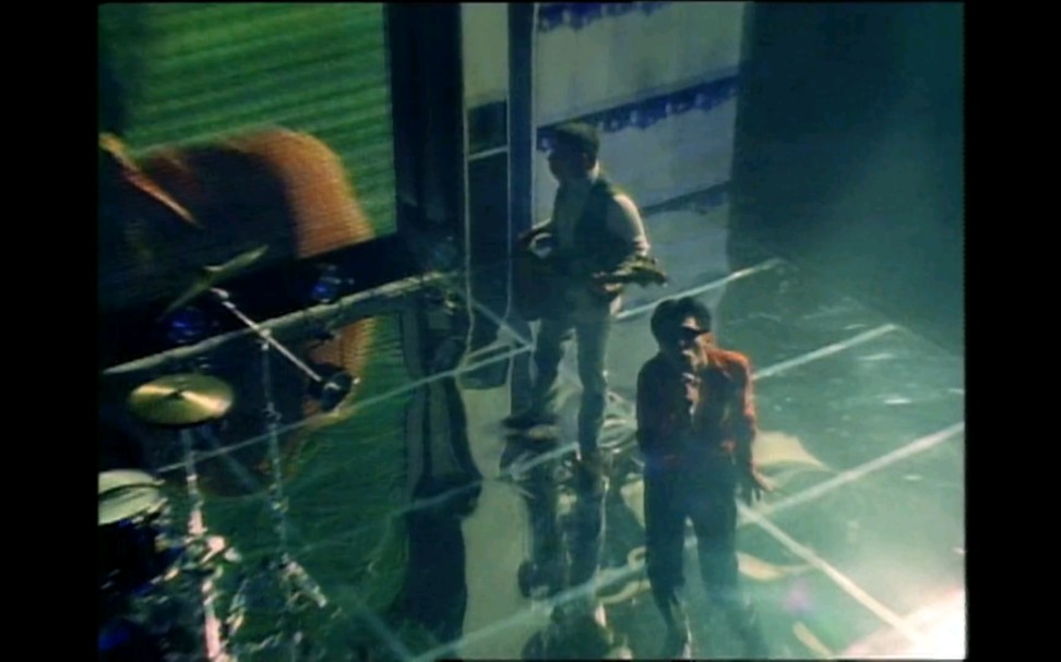 Mr Children ラヴコネクション Music Video 哔哩哔哩 Bilibili