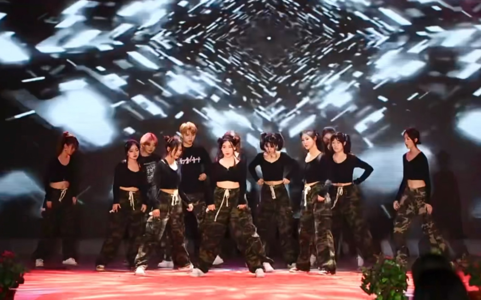 广东海洋大学阳江校区街舞队《yonce》表演完美撒花