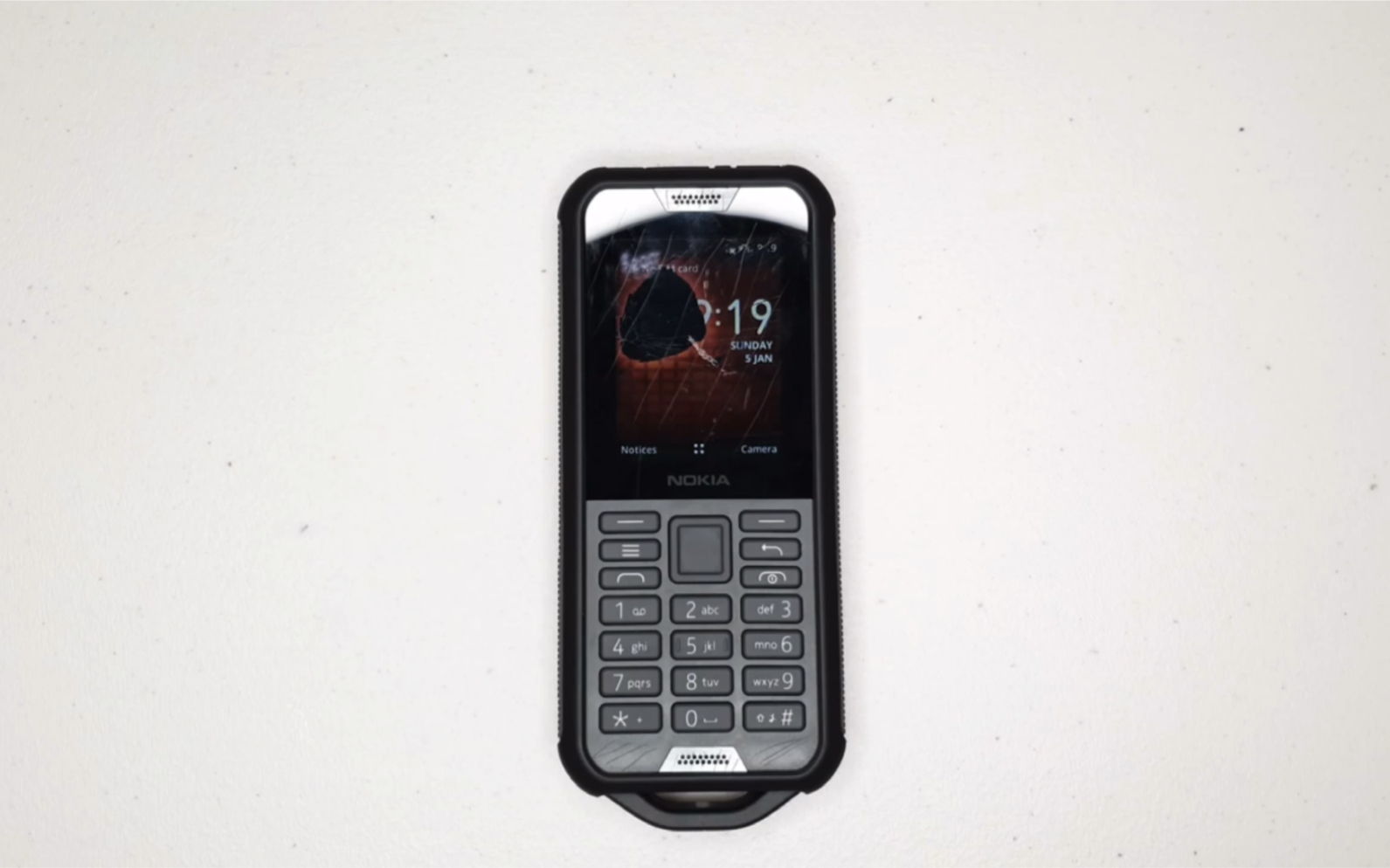 诺基亚 nokia 800 tough三防手机拆解视频英语无字幕