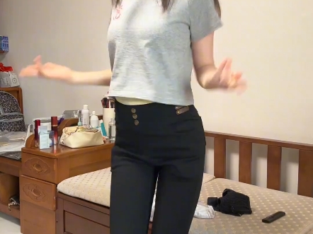 【修女的机会】更新了一条视频，快来围观！