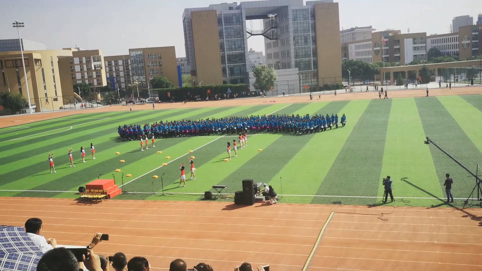 二中新生赤峰二中赤峰二中2018级军训会操表演卡路里武术