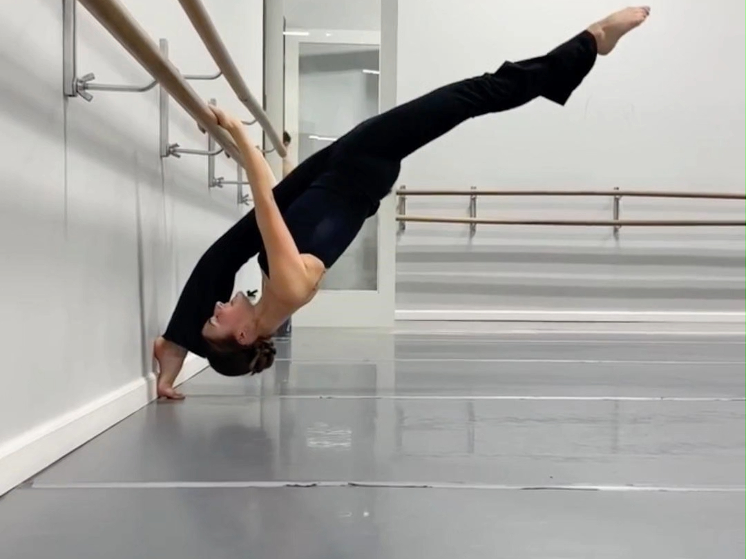 芭蕾的魅力丨舞蹈生的技能超乎你的想像