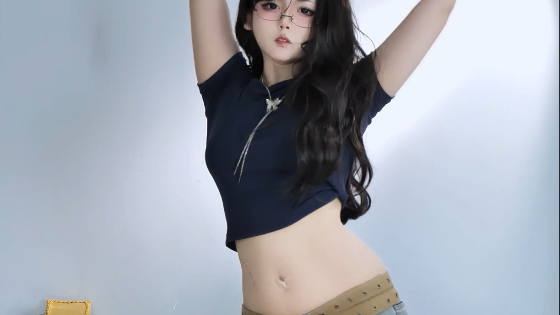 lit. develop a great road (idiom); fig. to undertake a great task