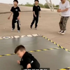 2岁萌娃穿纸尿裤跳街舞，各种高难度动作惊呆全场