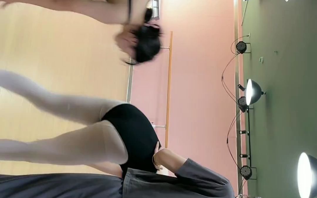 威海小北舞舞蹈_230614_084611