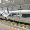 京沪高铁，界首南开往上海虹桥的G7787次列车通过苏州站