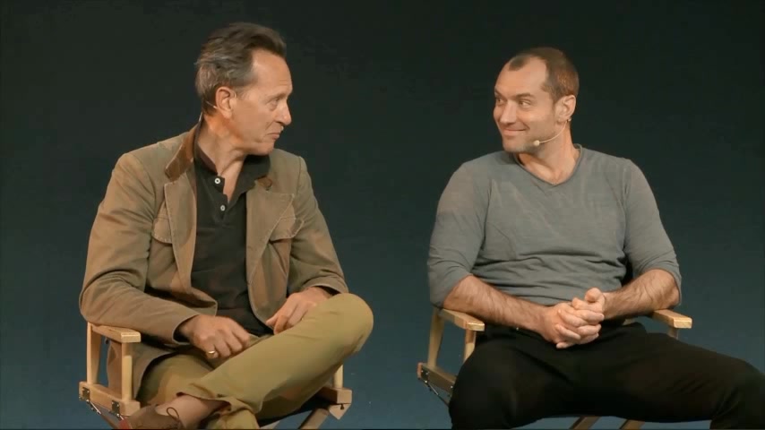 【裘德洛】2013.10.15 Jude Law and Richard E. Grant: Meet the Cast节目 宣传《唐ⷦ𕷦˜Ž威》哔哩哔哩 (゜゜)つロ 干杯~bilibili