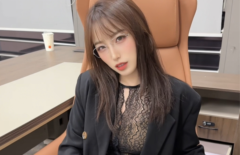 What would you do if you were your girlfriend for a day?