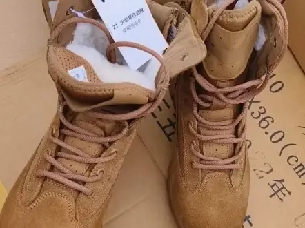 21火箭靴㊣，加棉款！很舒服哦！