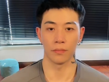 肌肉男居家锻炼 4.17