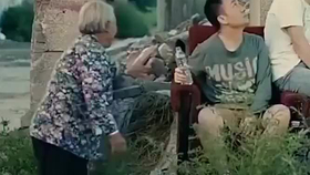 7649a0f166b33e4edb2e73f560eecf5d12360415.png@280w_158h_1c_100q.jpg