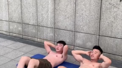 快速练出腹肌小学生 7675c8fd57fbfd772a2e1c7ec7206375724bba72.png@480w_270h_1c