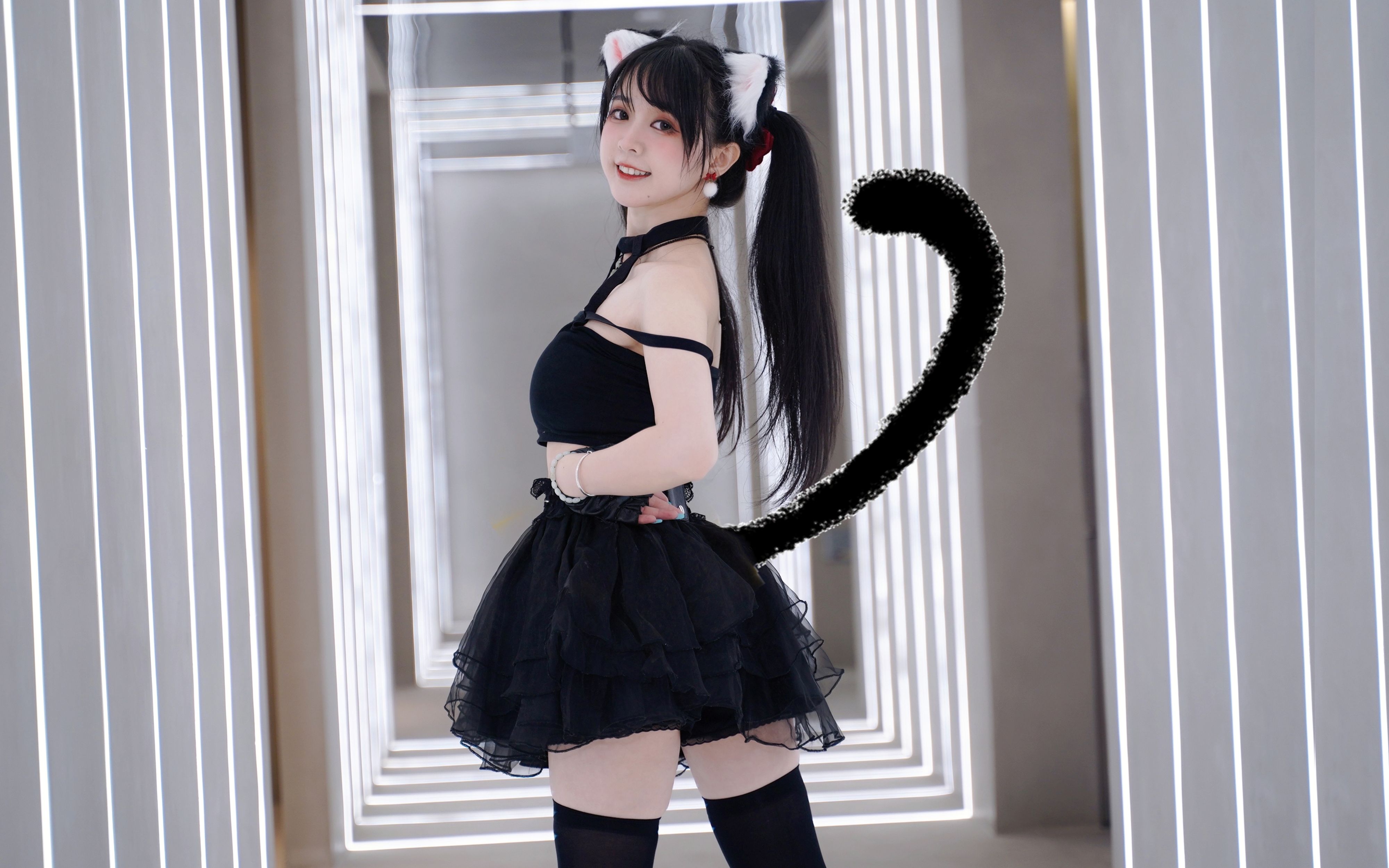 Ow~ kittens can bite ❤HiFi-Raver︎ [Ching Doo Sauce]