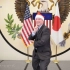 驻日大使馆的美国外交官和职员们也跳起来「恋Dance」啦！