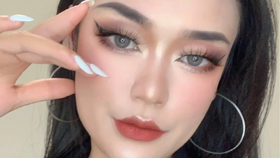 什么叫做全妆 77837cd690213eaa545f21c00704f7a6dc4143db.jpg@280w_158h_1c_100q.jpg