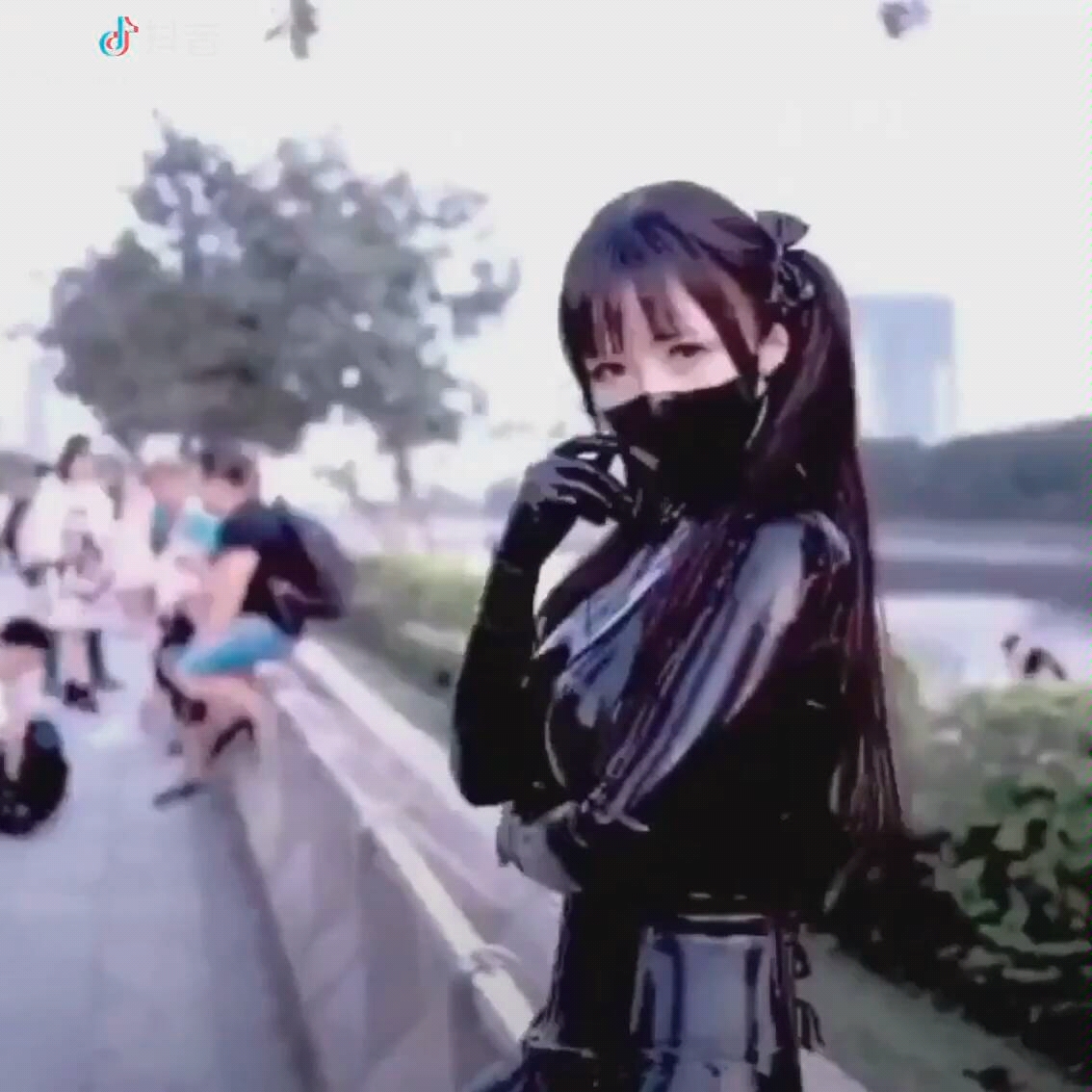 抱走莫子a