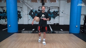 怎么拥有一个好看的投篮姿势 780b5e9ea2cab9ce51dcbb5495dde9c0d0b3d09b.jpg@280w_158h_1c_100q.jpg