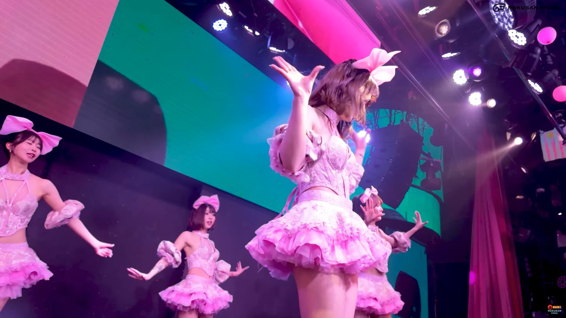 六本木のROKUSAN ANGEL「Love Me Like You」≪こなつ・むぎ・かな≫