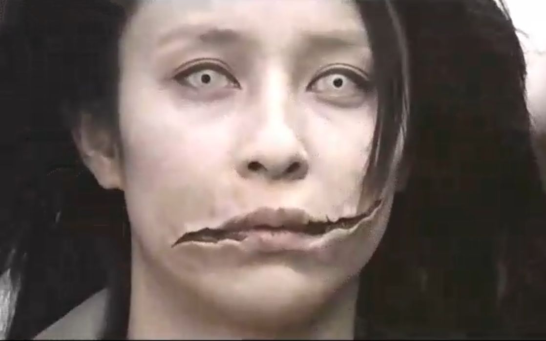 【星君说电影】一部经典的日本恐怖电影，女子只要一咳嗽，就会变成杀人的怪物