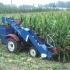 农业的机械化到啥水平了？第一个正是我国河南的自动掰玉米机器